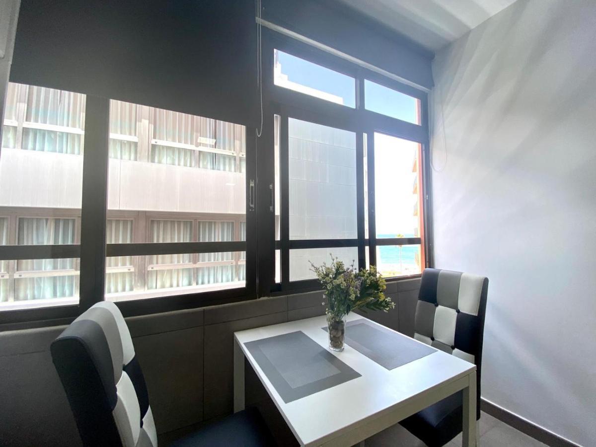 Estudio Vacacional W&G Las Canteras Con Bonitas Vistas Al Mar Las Palmas de Gran Canaria Ngoại thất bức ảnh